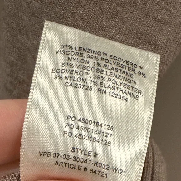 WILFRED FREE SOUVENIR SWEATER SIZE 1 SMALL BEIGE TAUPE V NECK SWEATER - Picture 7 of 8